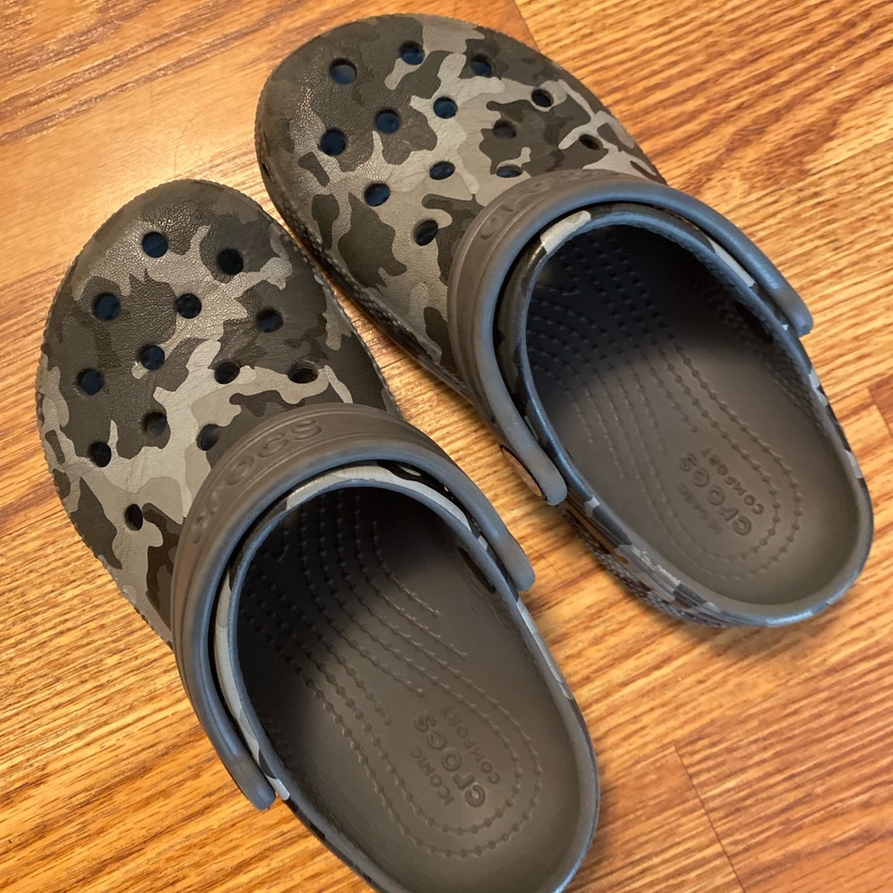 CROCS Kids Camouflage Clogs